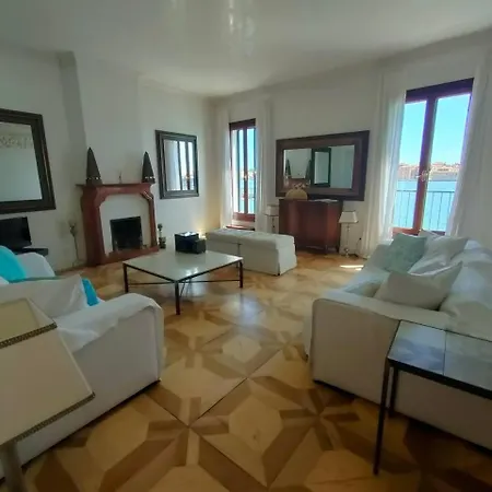 La Grande Bellezza Benátky