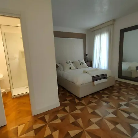 La Grande Bellezza Deluxe House Apartment