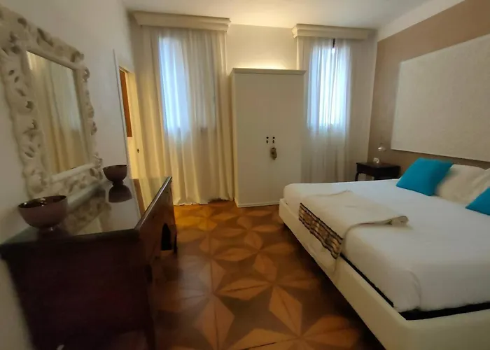 Appartement La Grande Bellezza Deluxe House *